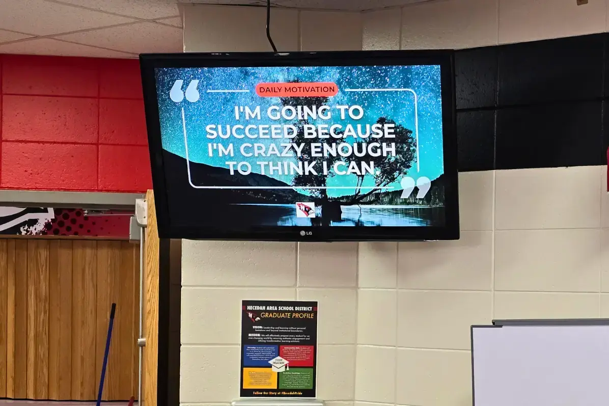 necedah-school-mounted