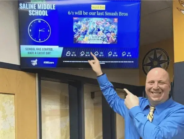 Saline Middle School using digital signage